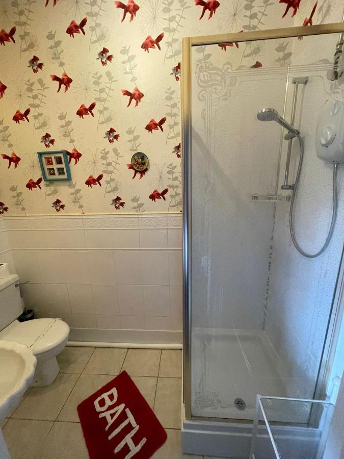 Redwood Lodge Уэстбери Экстерьер фото